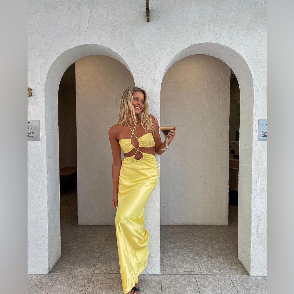 THE RUBY MAXI DRESS - Picture 9 of 16